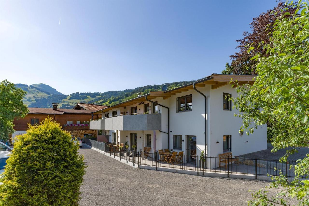 Haus M&M Apartment Brixen im Thale Ngoại thất bức ảnh